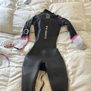 Deboer Fjord 3.0 Wetsuit Women’s Medium